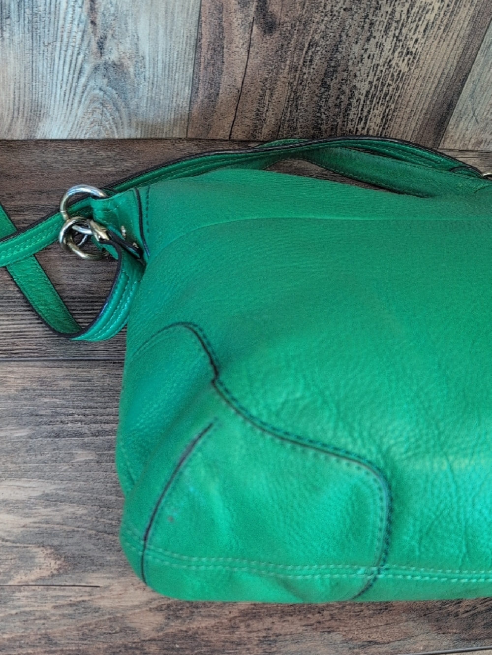 Coach Vintage Green Pebbled Leather Poppy Avery Hobo Crossbody Bag          M357 - Picture 7 of 16